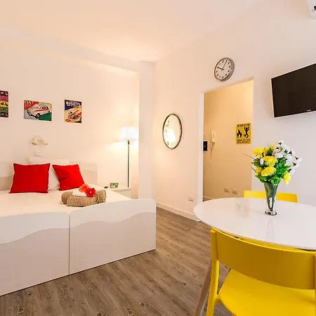 Alessia's Flat - Naviglio Grande 2 Apartamento
